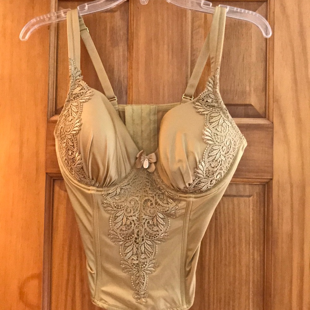 Lovely golden lace bustier